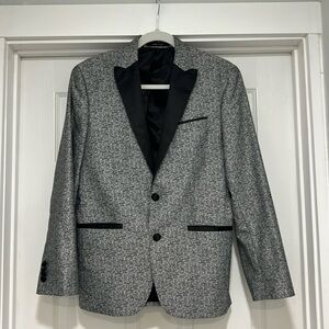 Kenneth Cole men’s black & gray tuxedo jacket, size 36S